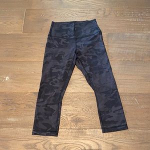 Lululemon crop legging